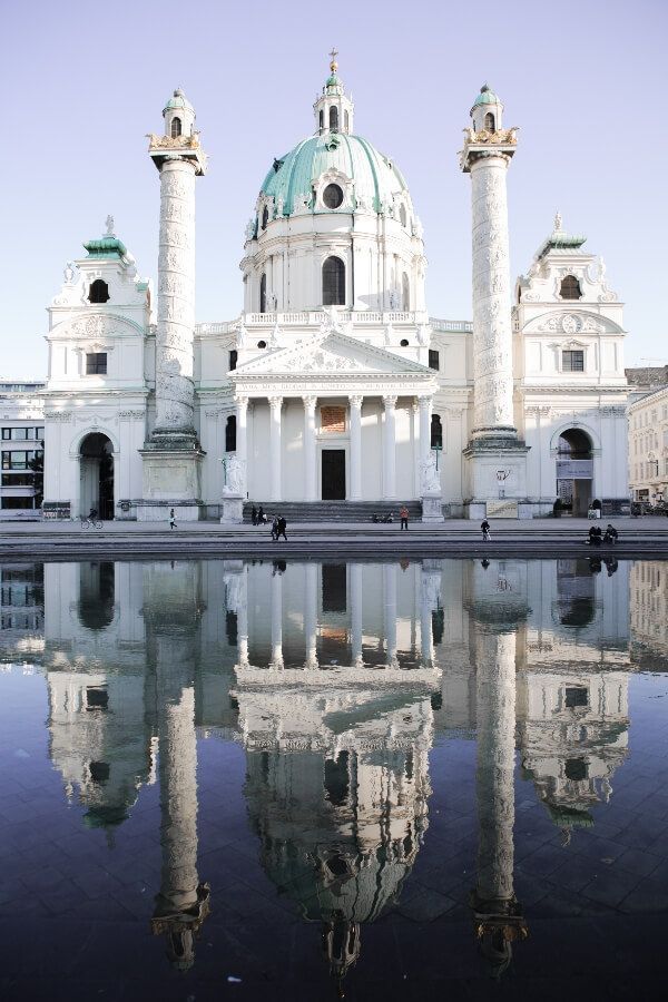 karlskirche viena