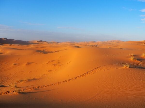 dormir en el desierto marrakech
